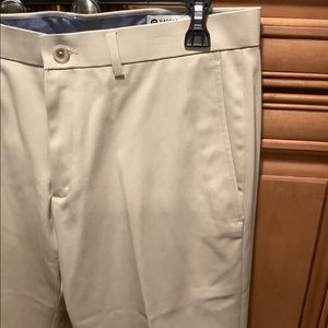 BEIGE MEN HAGGAR SLACKS
